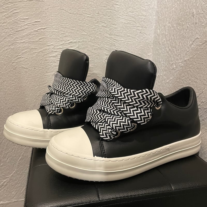 Mismatch NYC/Puffer Platform Shoes | BINGOSTAR