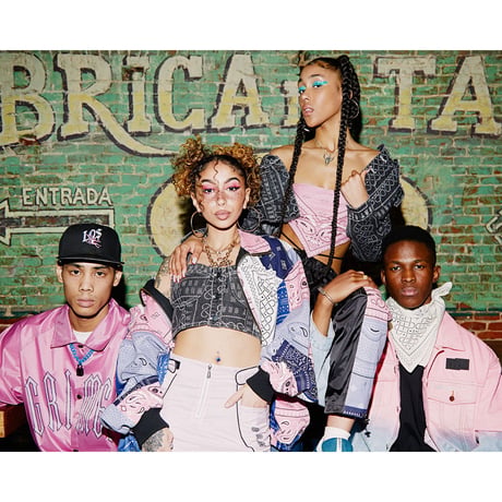 GRMY/BANDANA ALL OVER print Crewneck