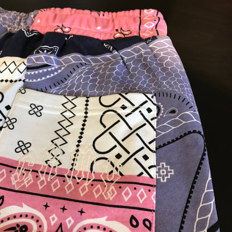 GRMY/BANDANA ALL OVER print SHORTS