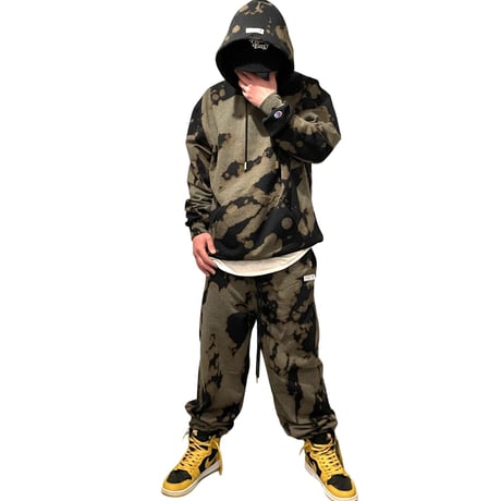 Mismatch NYC/BLEACH sweat pants (SET UP)