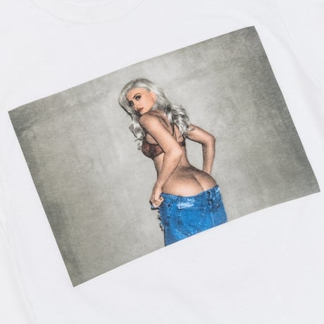 Kylie jenner/official tee