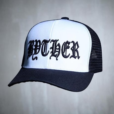 By The R/ Letter Mesh Cap "BLACK×WHITE"