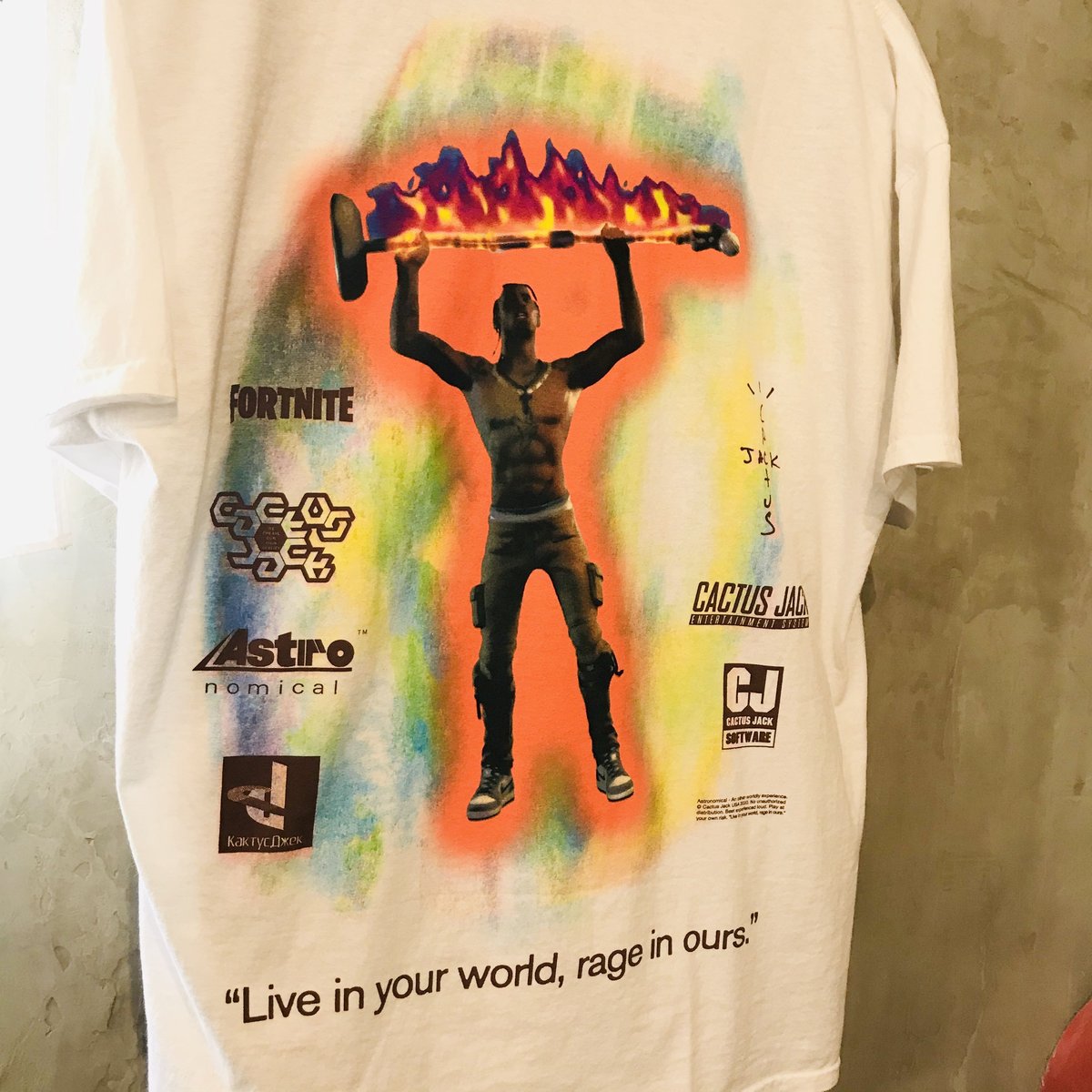 トラヴィススコット　フォートナイトコラボTシャツ Lサイズ TRAVIS SCOTT x FORTNITE - BACK BRING T-SHIRT - SHINKIROU1.0