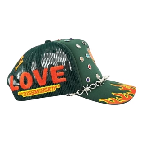 TOXICITY X DSMSD/ BY MOUR CAP LOVE HARD TRUCKER HAT (GREEN)