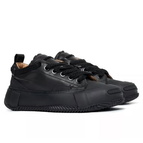 VALABASAS / Leather Sneaker "BLACK"