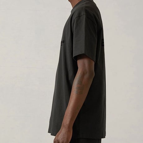 ESSENTIALS  fear of god /Logo Tshirt  "Black "