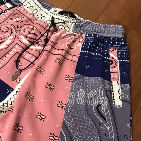 GRMY/BANDANA ALL OVER print SHORTS