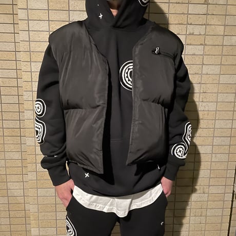 EPTM/PAISLEY PUFFER VEST（REVERSIBLE）”BLACK"