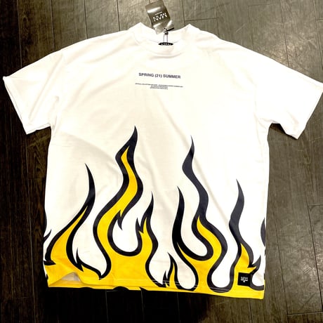 BOOHOO /FLAME  SET UP (Tshirts &Swim Shorts)