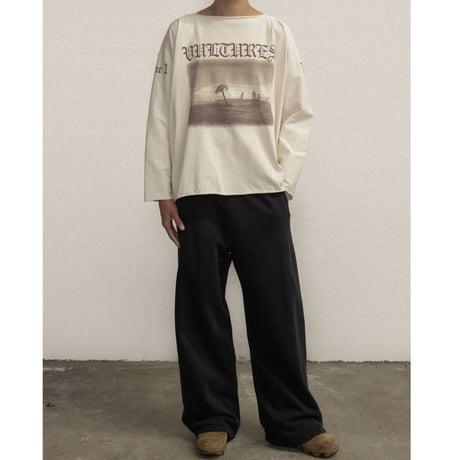 YEEZY / VALTURES ALBUM LongSleeve Tee "CREAM"
