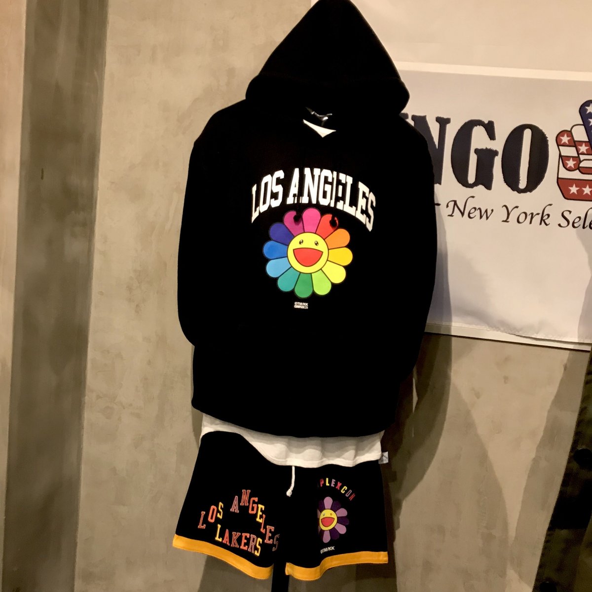 コンプレックスコン×村上隆 COMPLEXCON パーカー カイカイキキ Complexcon限定/村上隆 KAIKAI KIKI Hoodie | BINGOSTAR