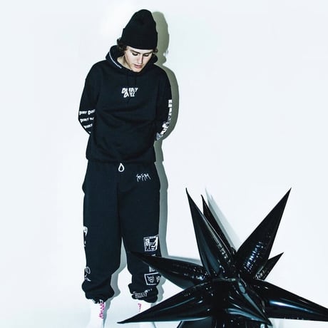Deadly Doll/"Comic " Sweat Pants (SET UP)