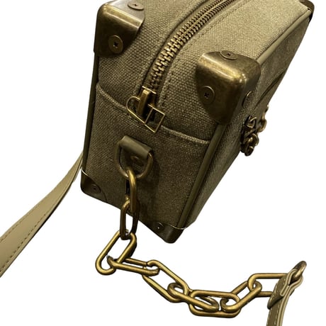 HANDMADE REMAKE CHAIN BAG