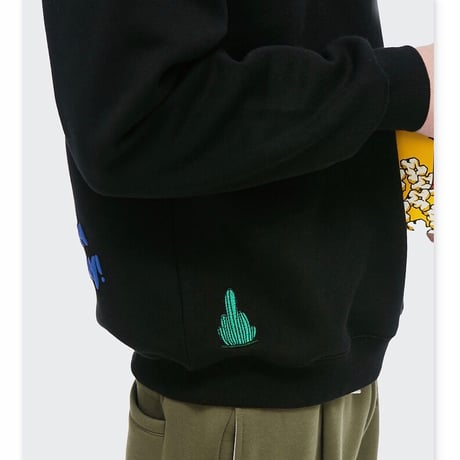 WOSS.official/Smile cuctus Crewneck