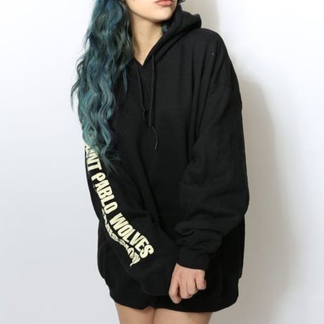 Saint Pablo Tour/official hoodie フーディー　ブラック