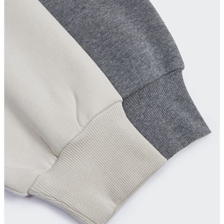 WOSS.official/Messege Crewneck Sweat