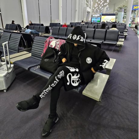 By The R/ Logo bonding  Zip Hoodie (SET UP)
