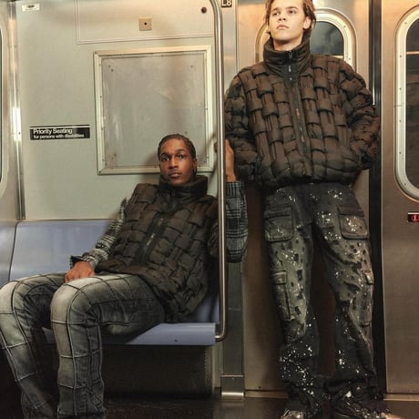 BOOHOO /3D Puffer Vest