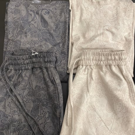 Mismatch NYC/Paisley Suede SET UP "CREAM"