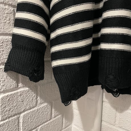 Mismatch NYC/ Cross  border knit