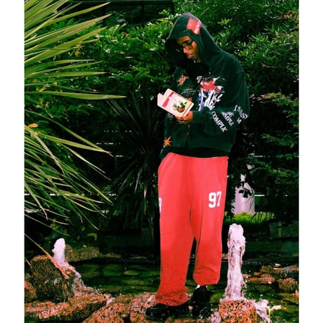 MADE EXTREME/ ART Short Zip Hoodie