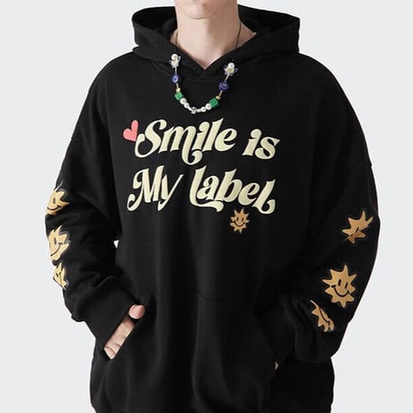 WOSS.official/Smile Hoodie