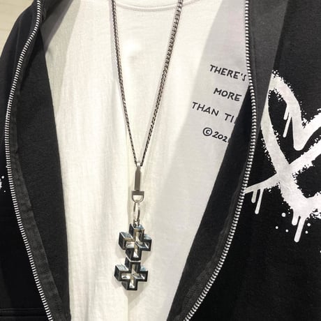 Fresh I am/ INFINITY PLUS KEYCHAIN