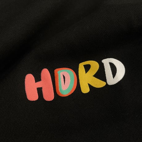 WOSS.official/HEART Crewneck Sweat