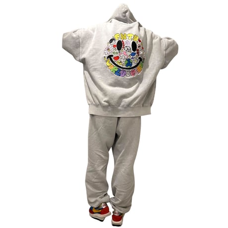 FNTY/Smile Embroid Hoodie  "WASHED GRAY"