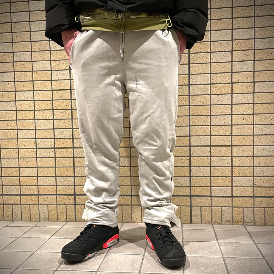 61f0ef2e423f6a4d25d09307