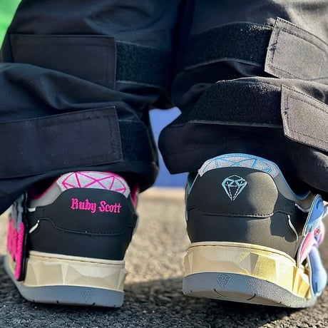 Ruby Scott /Diamond Sneaker