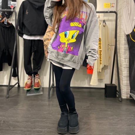 Looney Tunes/Official Oversize Crewneck