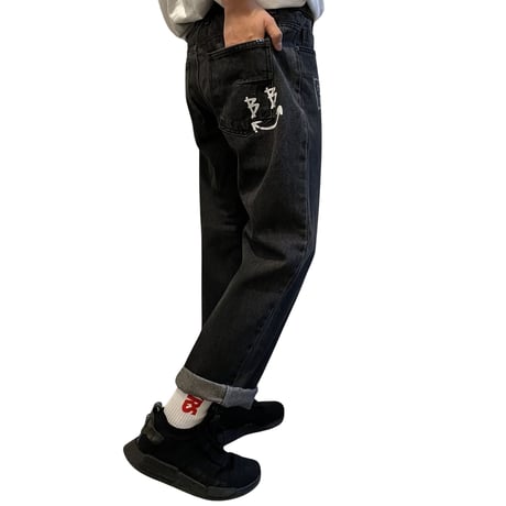 BLACK BLOND/BORDER GRAFFITI SMILE LOGO DENIM (BLACK)