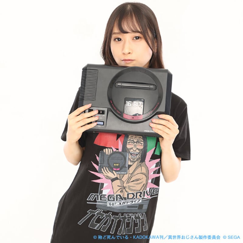 おれの時代だァ！！！！ SOLD OUT】異世界おじさん x メガドライブ Tシャツ -BLACK