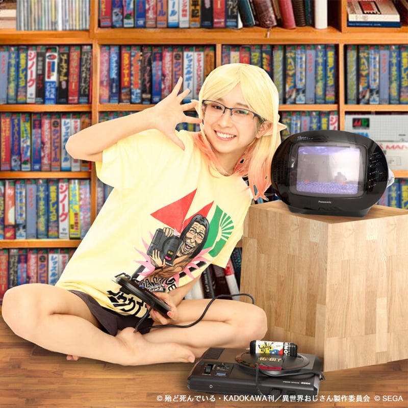 異世界おじさん x メガドライブ Tシャツ -ライトイエロー 異世界おじさん x メガドライブ Tシャツ -ライトイエロー