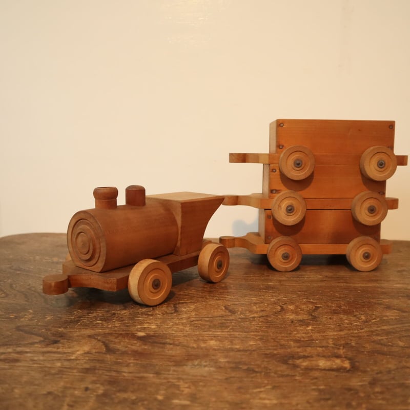 木製のおもちゃ 汽車 車