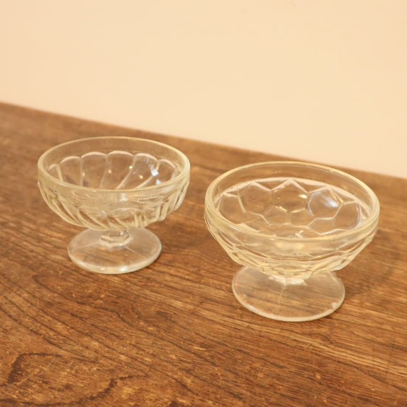古い氷コップ（アイスクリームコップ） 氷コップ、アイスクリームコップを販売しております。 | 骨董品