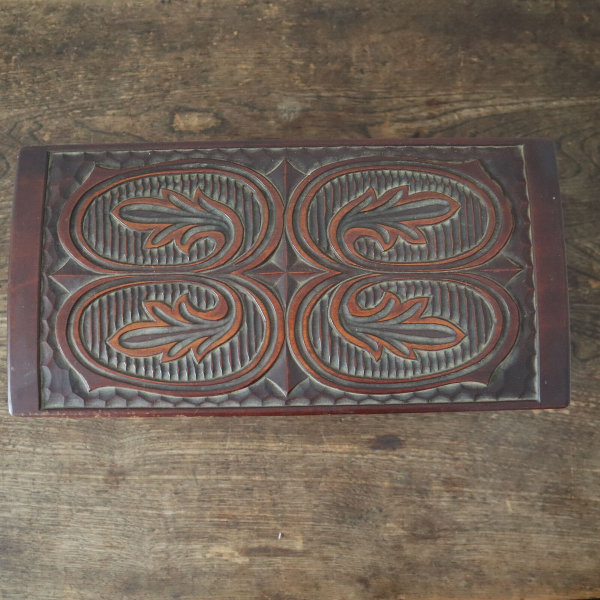 ⭐︎レア⭐︎オルゴール付きアクセサリーボックス はろうきてぃ彫金