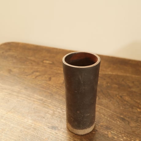 シンプルな陶器 の花器  ツールスタンド / ie22_304