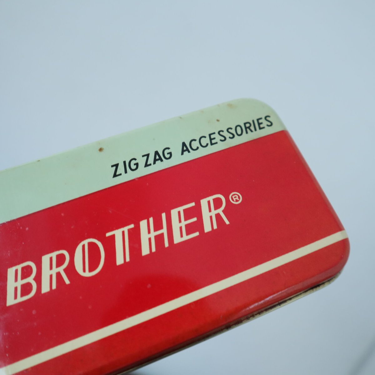 ブラザー/brother】ミシン 旧ロゴ 缶ケース ブリキ缶 道具箱