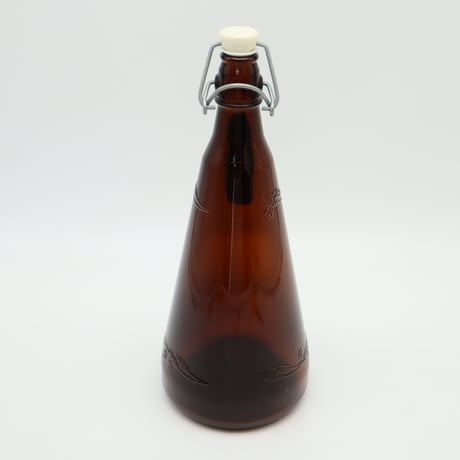 ビールの空き瓶 持ち手付き