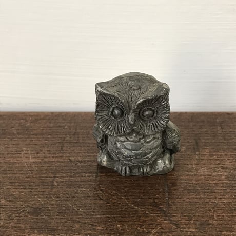 アイアン製 小さな フクロウの置物 / ie22_143