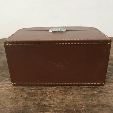 ヴィンテージ 革カメラケース Bell&Howell