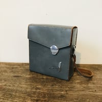ヴィンテージ 革カメラケース
