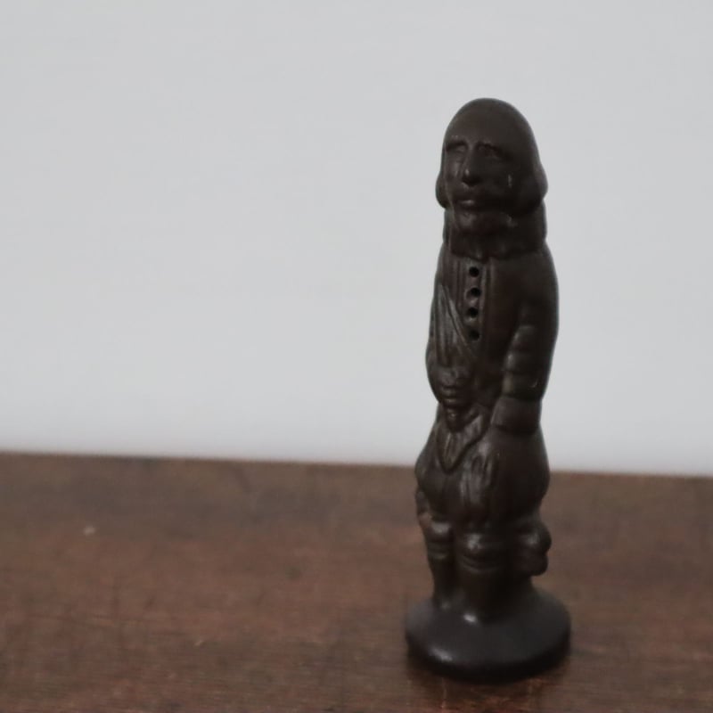 陶器のシュール人形 / ie22_208 | 古道具 イエノコモノ