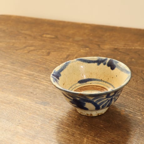 古い 染付のお茶碗 / ie22_294