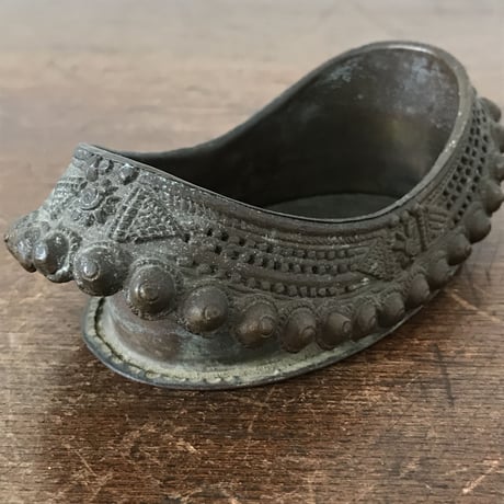 古い金属製小物入れ / ie22_189