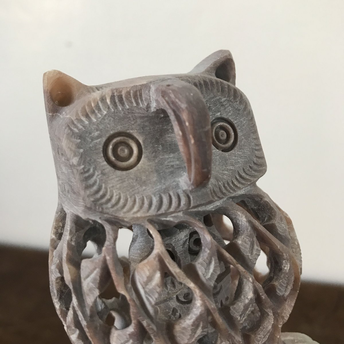 石の彫刻 ミミズクの親子 | 古道具 イエノコモノ
