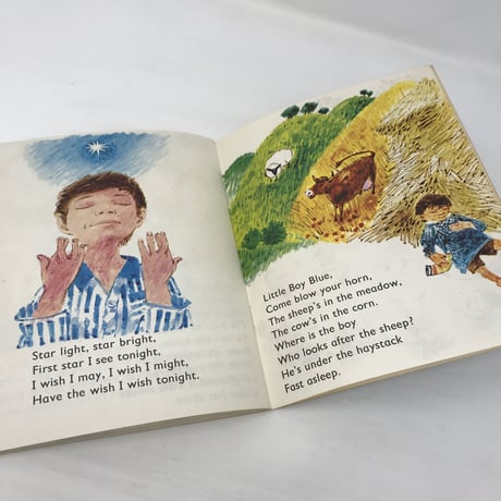 【Your First Book of Poems and Rhymes】 Bany wilkinson 1973年発行 / ie22_101