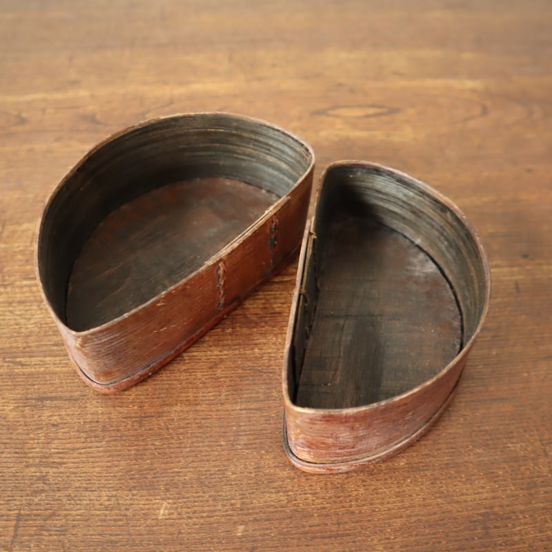 曲げわっぱの入れ物 半月型 / ie24_002 | 古道具 イエノコモノ